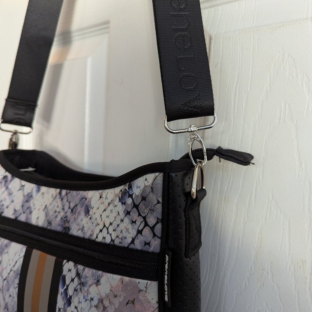 Neoprene Crossbody Bag In Snakeskin print - Interchangeable Straps. - Picture 4 of 5